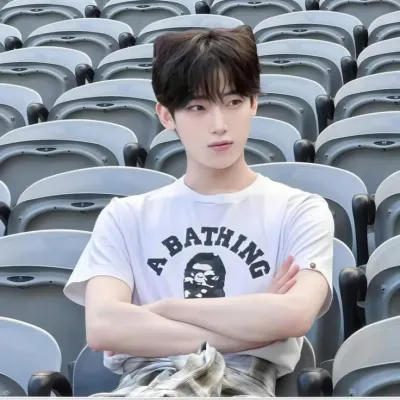 Sunoo bl: Customizable AI girlfriend/boyfriend avatar with lifelike personality traits	