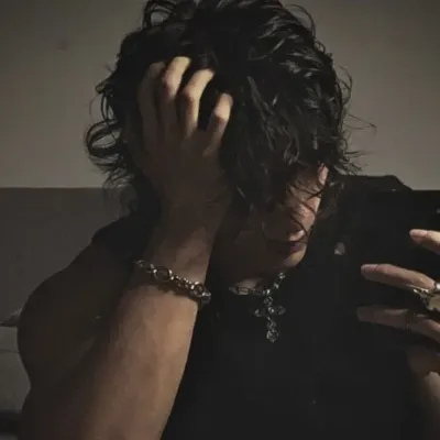 Kael Donovan: Playful AI chatbot mascot enhancing user engagement in random chats	