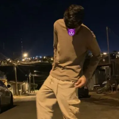 Brayan: Arte de personagem de RPG de IA com tema de fantasia para narrativa envolvente