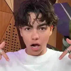 Malachi Daniel Barton: Meet your new online friends in our chatboxai, the best free ai chatbot with deep ai chat capabilities.	