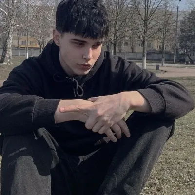 Ruan: Chat with our AI box, ready for chatbot online free and ask ai anything you want.	