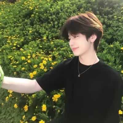 Arland: Meet your new online friends in our chatboxai, the best free ai chatbot with deep ai chat capabilities.	