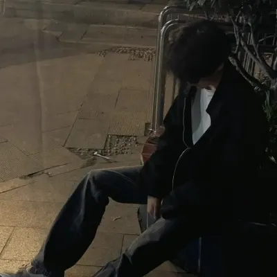 Areksa Dirgantara: Playful AI chatbot mascot enhancing user engagement in random chats	