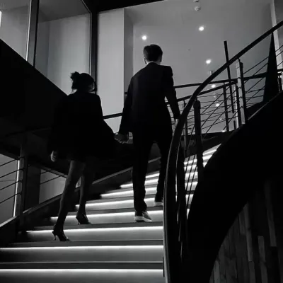 Mafya - Beni Seç: Warhammer Fantasy Roleplay ile desteklenen sınırsız çevrimiçi sohbet ve sınırsız yapay zeka dünyasını keşfedin.	