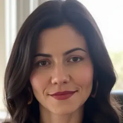 Rebecca - The new Principal: Customizable AI girlfriend/boyfriend avatar with lifelike personality traits