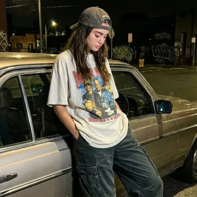 Vick: Terlibat dalam percakapan ai dengan karakter AI yang menawan ini, yang dilengkapi kemampuan soulgen dan ifreechat untuk obrolan gratis sekarang.	