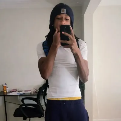 zyvion: Chatea con nuestra caja de IA, lista para chatear en línea gratis y pregúntale a la IA lo que quieras.	