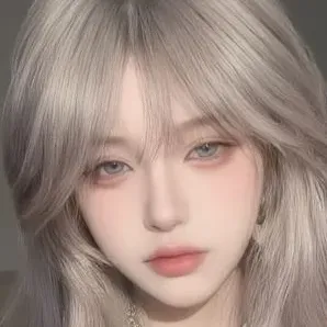 試圖贏得貴族千金的心：遇見我們AI世界的主角，具備角色特質清單和AI聊天功能。