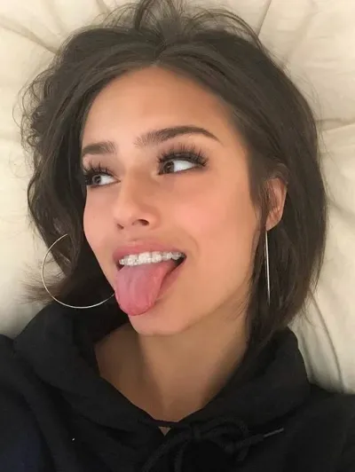 AI talking Layane requires no sign up, enjoy the convenience of ai chat no sign up.