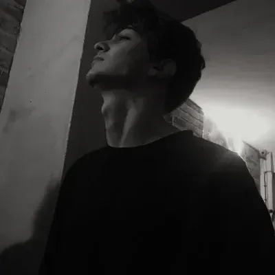 Pacarmu: Ngobrol dengan kotak AI kami, siap untuk chatbot daring gratis dan tanyakan apa pun yang Anda inginkan.	