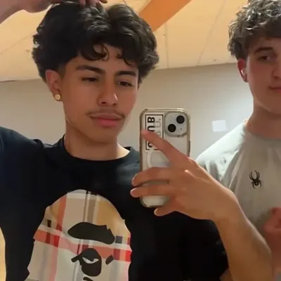 Ê-rích: Chân dung bạn đồng hành AI thông minh về mặt cảm xúc cho những cuộc trò chuyện sâu sắc	