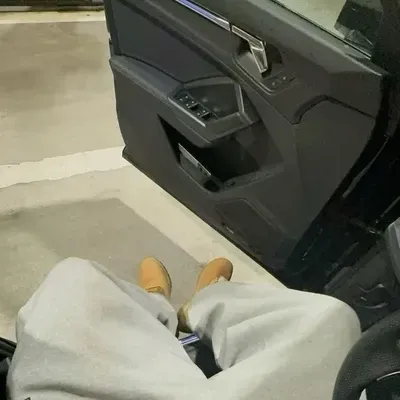 Chat with Road Trip with the Enemy, your lively freaky AI chatbot for immersive roleplay.