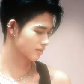 Nishimura Riki-Niki : Avatar de petite amie/petit ami IA personnalisable avec des traits de personnalité réalistes	