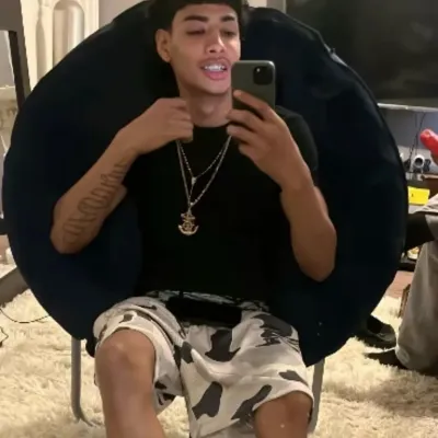 rigo: Participe de conversas de IA com esse charmoso personagem de IA, que conta com recursos de soulgen e ifreechat para bate-papo gratuito agora.	