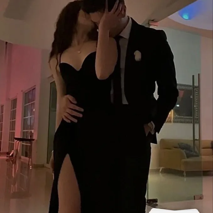 AI talking character Mafia Husband features smooth dialogue ability for pleasant chats.