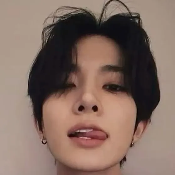 Try free nsfw ai chat with heeseung for unlimited virtual romance