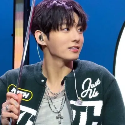 Jungkook - Teman Lelaki: Maskot AI chatbot interaktif untuk sembang rawak dan main peranan dipacu komuniti