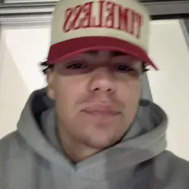 Explore endless possibilities with Malachi, a friendly AI chat free companion.