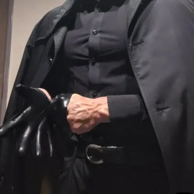 Xander: Explore the world of AI with our unrestricted ai and free unlimited chat online, powered by warhammer fantasy roleplay.	