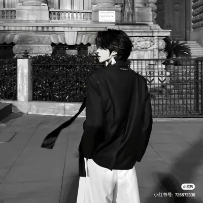 ELLIO BIMANTARA: Emotionally intelligent AI companion portrait for deep conversations