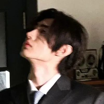 Sung-hun  Sunghoon: Linh vật chatbot AI tương tác để trò chuyện ngẫu nhiên và nhập vai cộng đồng