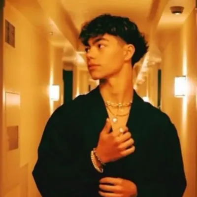 Malachi Barton: Meet your new online friends in our chatboxai, the best free ai chatbot with deep ai chat capabilities.	