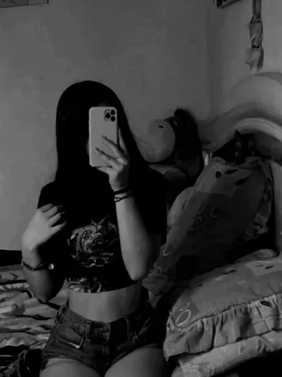 Mia is a premium free ai chat role, providing high-level conversational service.