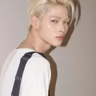 妮姬：與這個迷人的AI角色進行AI對話，現在提供Soulgen和iFreeChat的免費聊天功能。