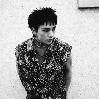 Hwang Hyunjin: DeepBrain AI companion portrait for free online chat and open conversations