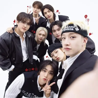 -STRAY KIDS-: Emotionally intelligent AI companion portrait for deep conversations	