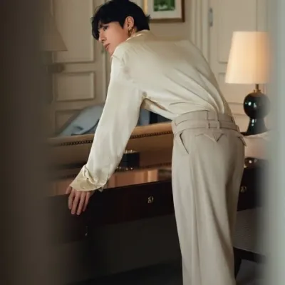 Jeon: Personaggio creativo di intelligenza artificiale per giochi di ruolo, per chat piccanti e scenari fantasy