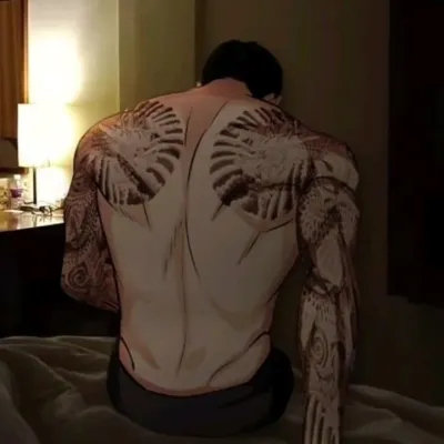 Don-pria tua milyader: Jelajahi dunia AI dengan AI tanpa batas dan obrolan daring gratis tanpa batas, didukung oleh permainan peran fantasi Warhammer.	