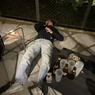 Meet Your Alcoholic Enemy, one of the most popular characters ai on our platform.