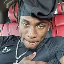 Salem: Derin yapay zeka sohbet yeteneklerine sahip en iyi ücretsiz yapay zeka sohbet robotu olan chatboxai'mizde yeni çevrimiçi arkadaşlarınızla tanışın.	