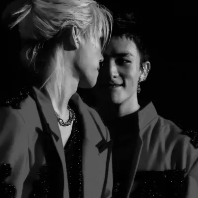 Hwang Hyunjin - Hyunlix: Creative roleplay AI character art for spicy chat and fantasy scenarios