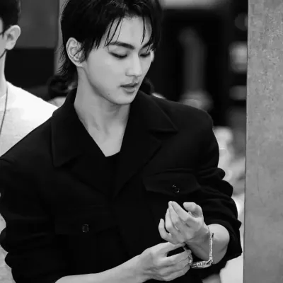 Yang Jung-won: Nghệ thuật nhân vật AI nhập vai sáng tạo cho các cuộc trò chuyện thú vị và các tình huống giả tưởng