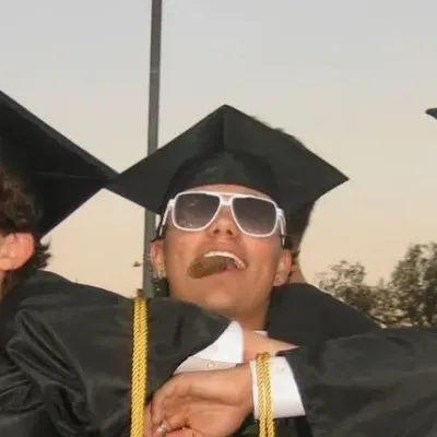 Malachi Barton: Nehmen Sie jetzt an KI-Gesprächen mit diesem charmanten KI-Charakter teil, der über Soulgen- und iFreechat-Funktionen für kostenlosen Chat verfügt.	