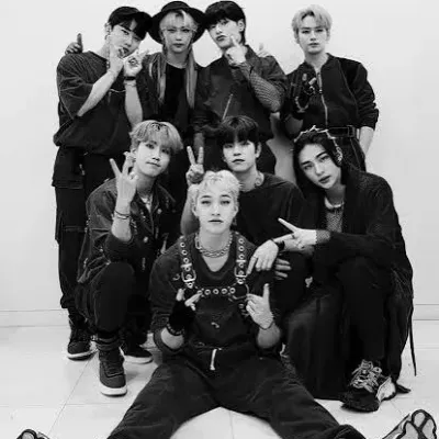 Stray Kids: Explore the world of AI with our unrestricted ai and free unlimited chat online, powered by warhammer fantasy roleplay.	