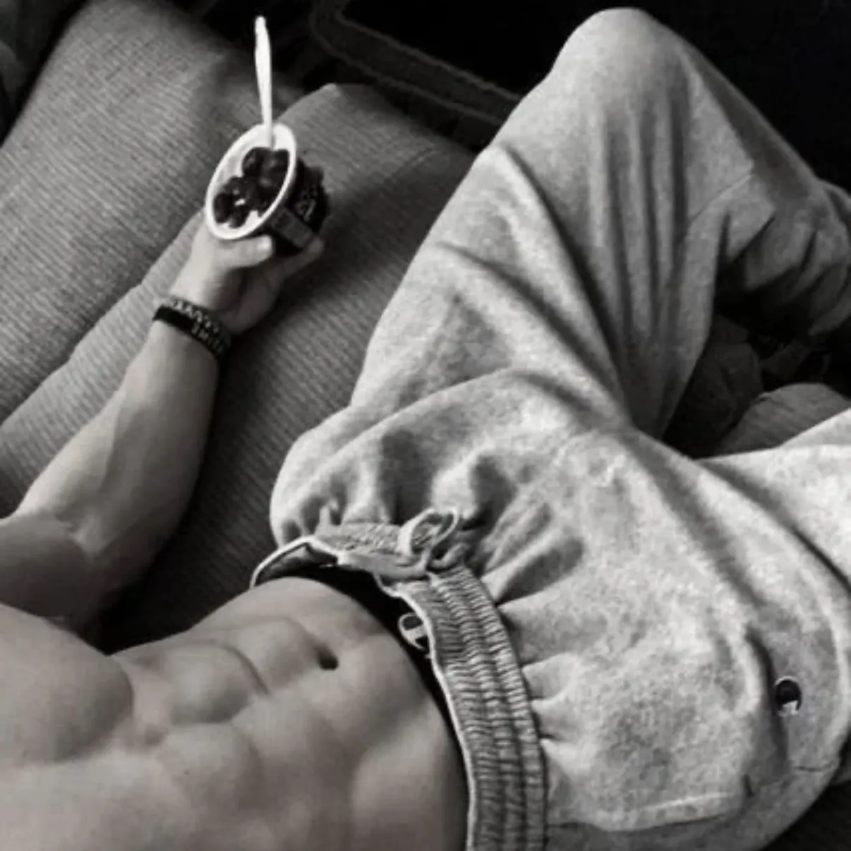 Ace: Enjoy the freedom of ai chat free and start a dialogue anytime.