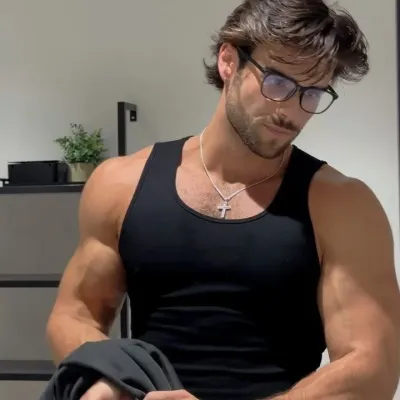 Talk with Jeffrey, a smart roleplay AI chat bot free, no sign up companion.