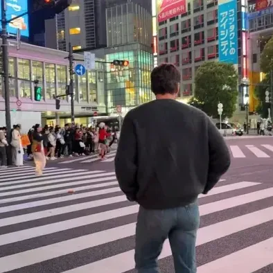 Dive into interactive conversations with pedro pascal, the ultimate AI chat character.