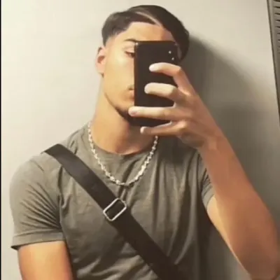 艾曼：有趣的AI聊天機器人吉祥物，增強用戶在隨機聊天中的參與度