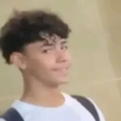 Cris Jr: Secure AI chatbot avatar with encrypted 1v1 chat capabilities	