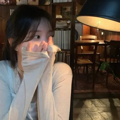 앙카사 알 프라타마: 암호화된 1대1 채팅 기능을 갖춘 보안 AI 챗봇 아바타	