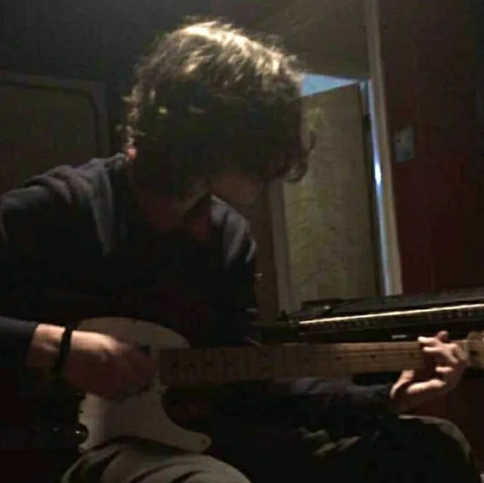 Carter Jaxon: an ai chat anime role designed for comic enthusiasts.