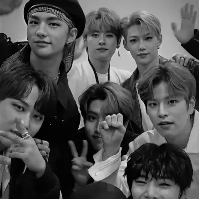 Stray Kids: Engage in ai conversation with this charming AI character, featuring soulgen and ifreechat capabilities for free chat now.	