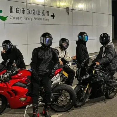 Your group friends and a pick-me: Engage in ai conversation with this charming AI character, featuring soulgen and ifreechat capabilities for free chat now.	