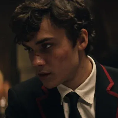 Engage with Mattheo Riddle, the perfect ai character chat free companion for 1v1 chat.