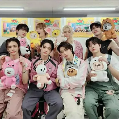 SKZ: Multilingual AI conversation partner icon for global chat online services