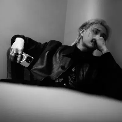Christopher Bang Chan : Engagez une conversation IA avec ce charmant personnage IA, doté de capacités de génération d'âme et d'ifreechat pour un chat gratuit maintenant.	